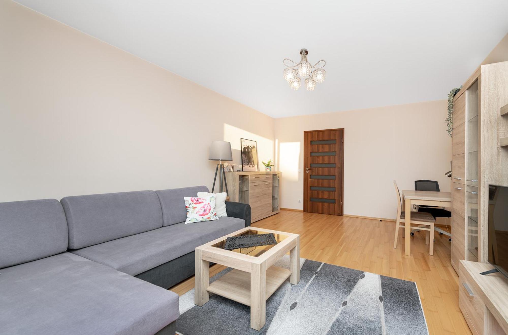 Cozy Corner: Apartment With Wifi And Private Balcony Wroclaw Luaran gambar